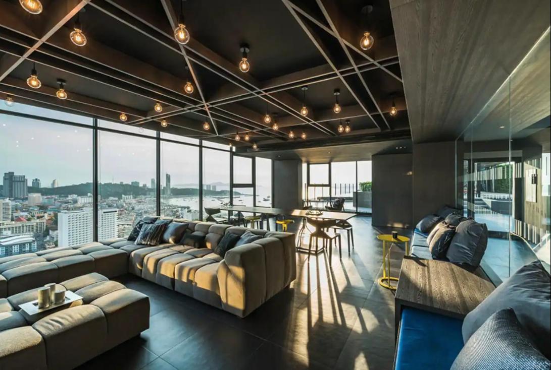 Central Pattaya Fully Equipped Condo Next To Beach Exterior foto